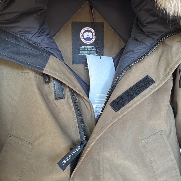 Canada Goose NWT Men’s Langford Heritage Parka Size M In Military Green w Fur - Picture 6 of 10